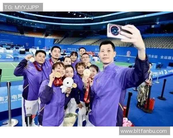 广州羽毛球队的奋斗与荣耀：一段不平凡的羽毛球纪实之旅