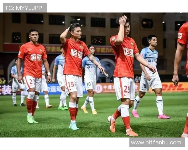 重庆网球队实力引发热议网球界对其表现展开激烈讨论